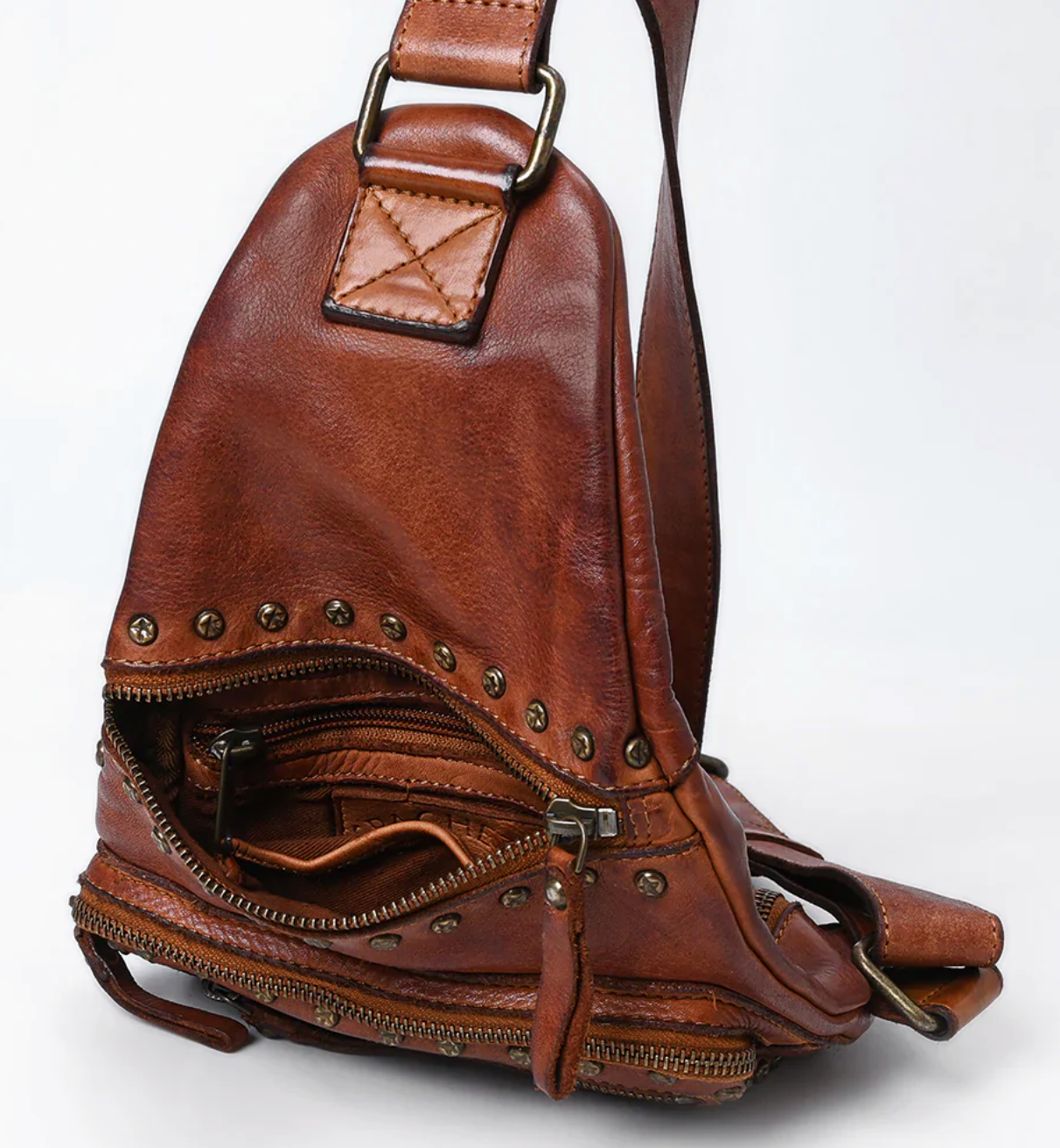 Spaghetti Western | Sling Bag in Cognac