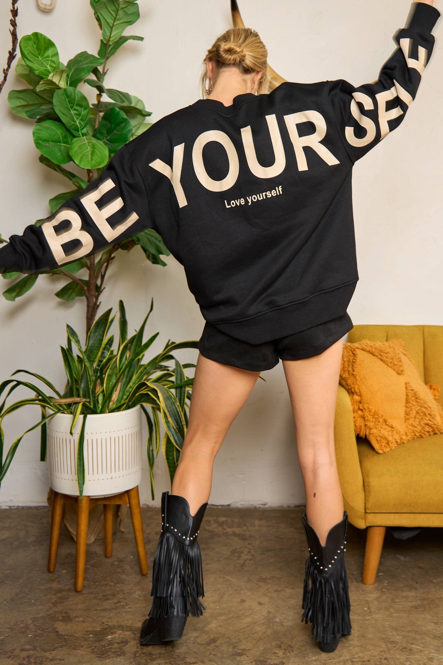 Be Yourself Love Yourself Printed Oversized Sweatshirt | Black